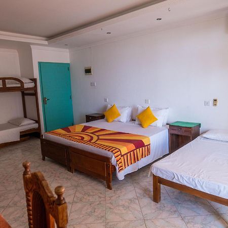 Amaya Beach Hotel Dikwella Екстериор снимка