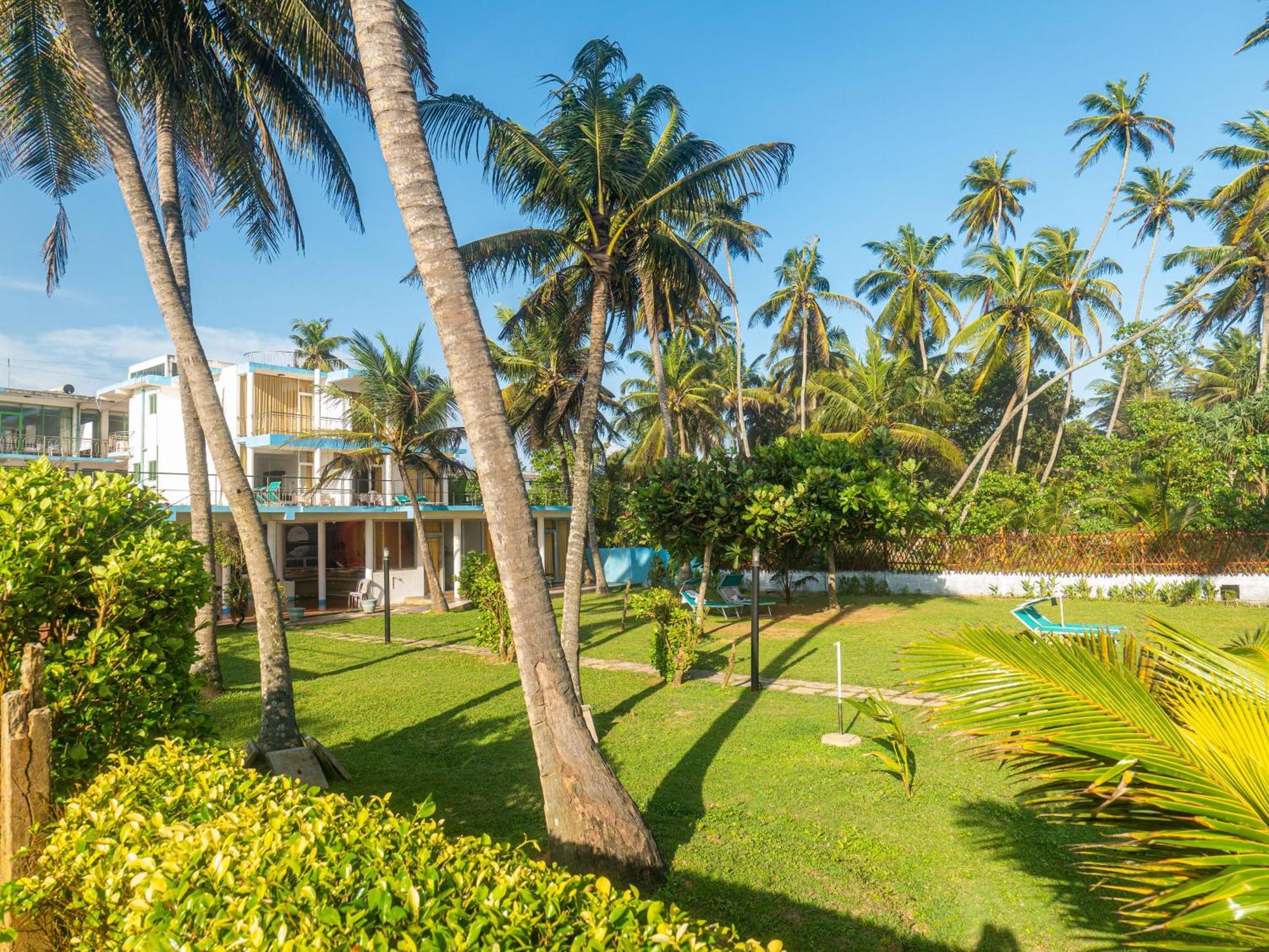 Amaya Beach Hotel Dikwella Екстериор снимка