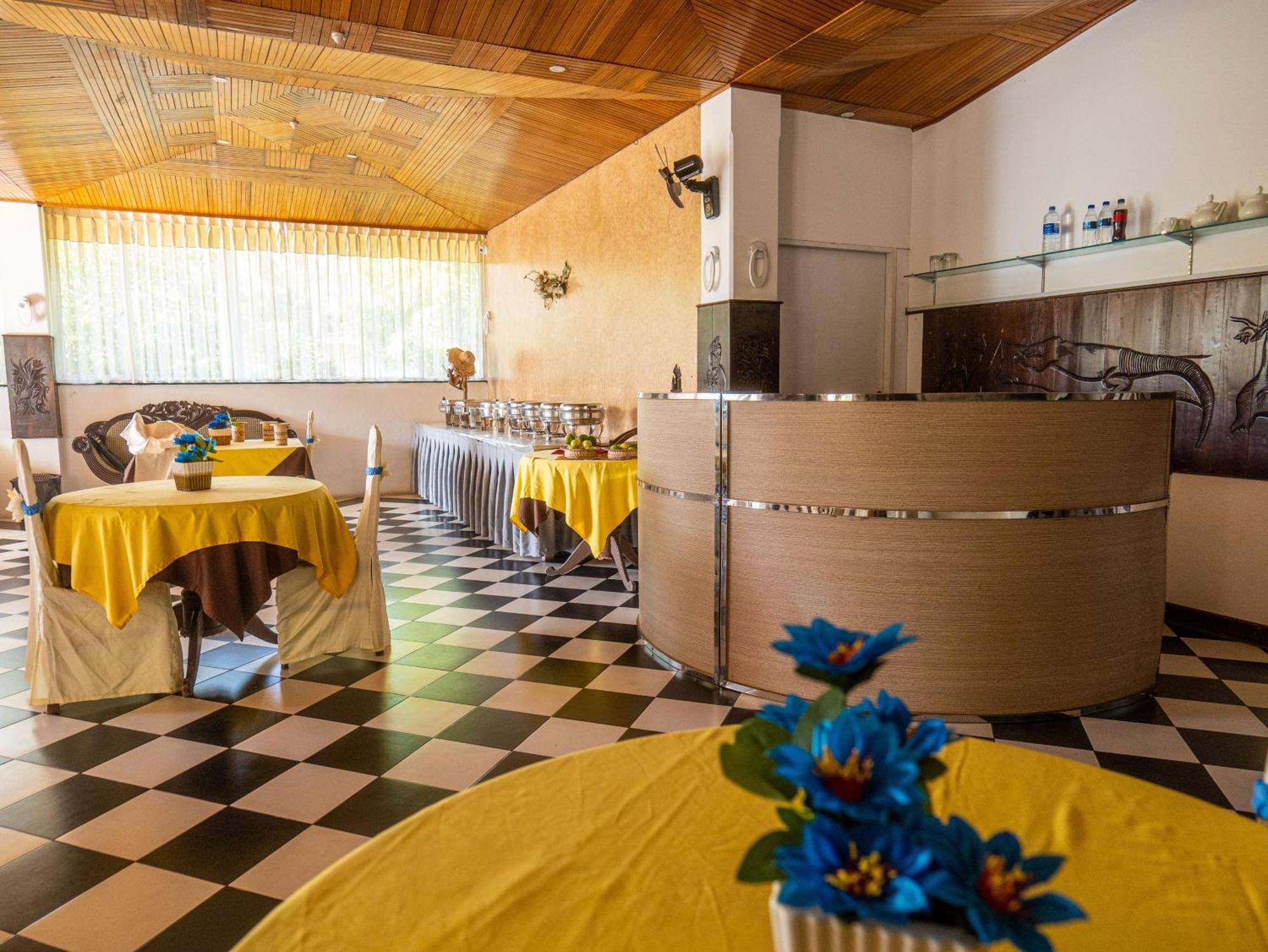 Amaya Beach Hotel Dikwella Екстериор снимка
