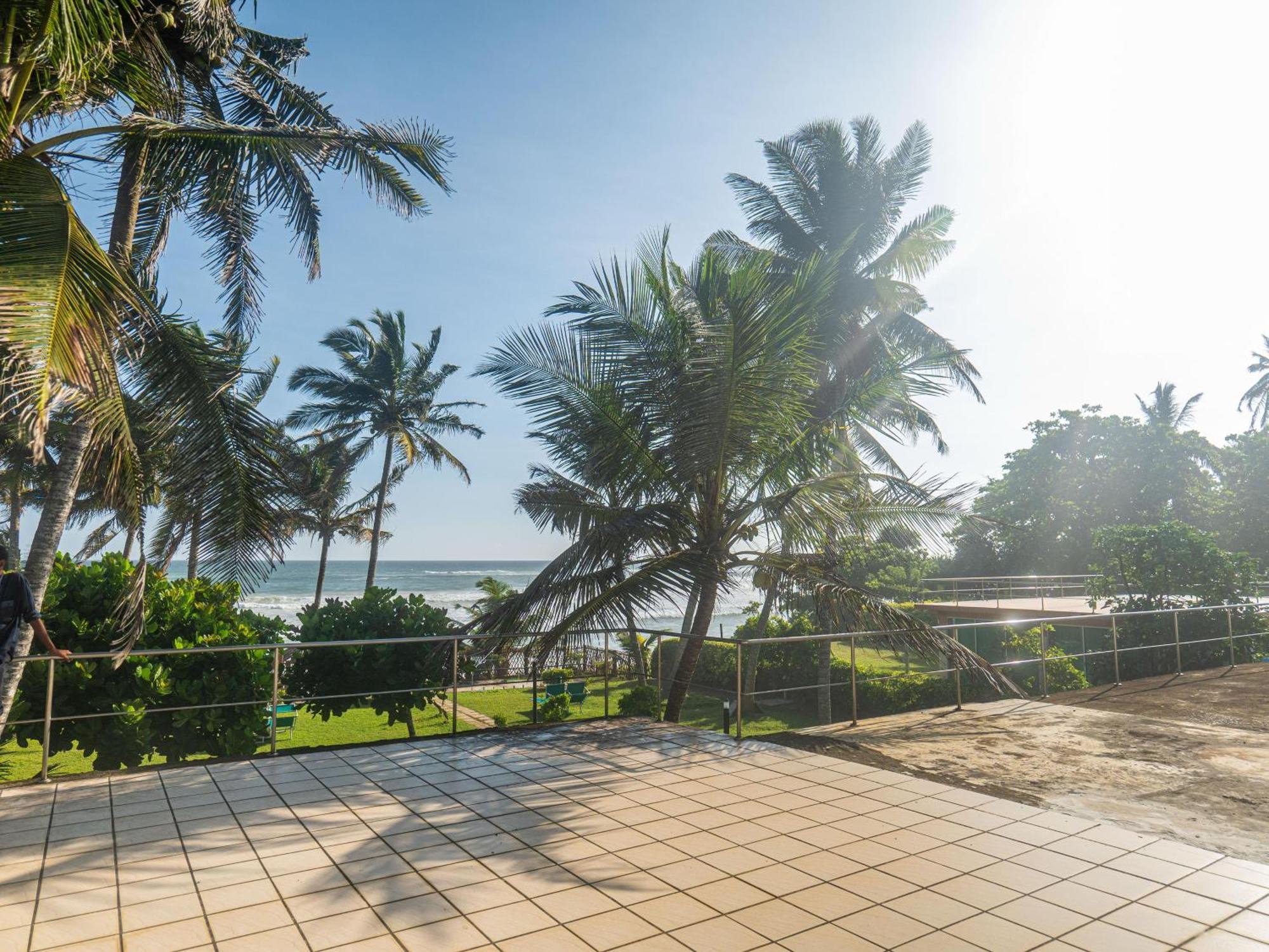 Amaya Beach Hotel Dikwella Екстериор снимка