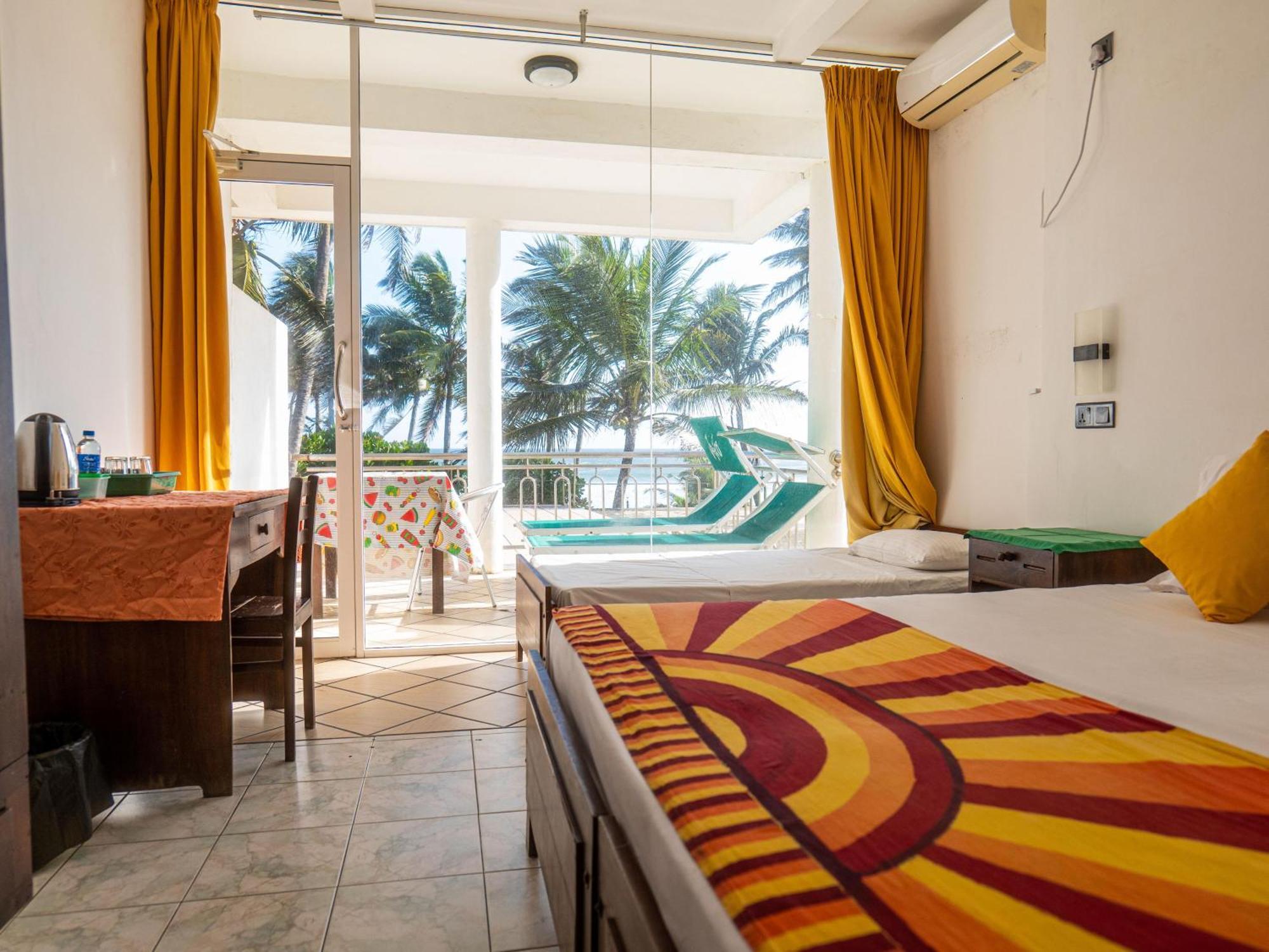 Amaya Beach Hotel Dikwella Екстериор снимка